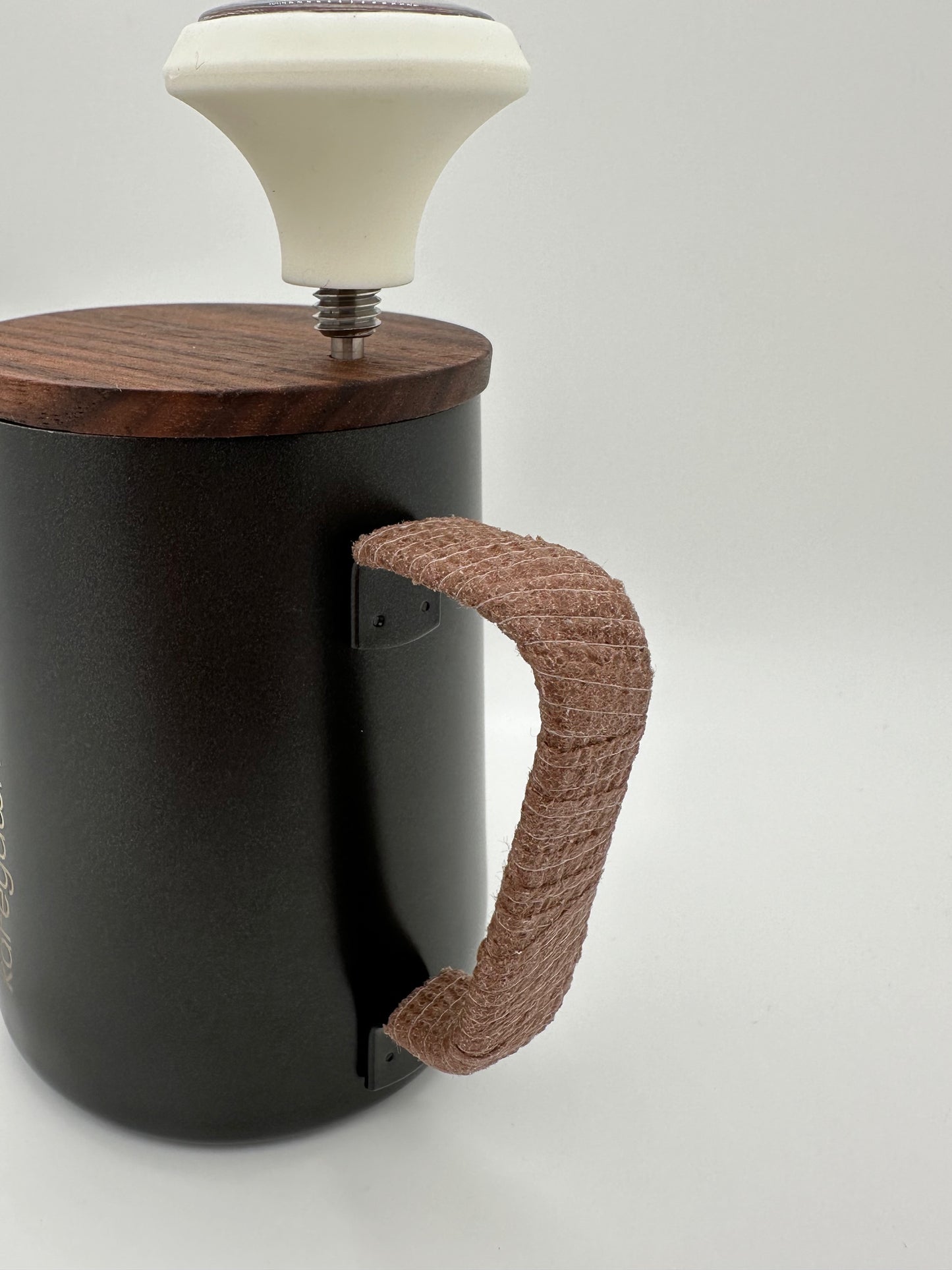 Kafeyawn Gooseneck Kettle (300ml) with Thermometer |Kafeyawn 細長咀手沖壼(300 毫升) 附溫度計